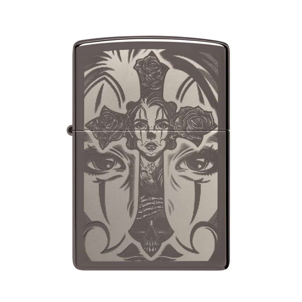 تصویر فندک Zippo مدل Skull Cross با طرح جمجمه و صلیب روی بدنه مشکی براق