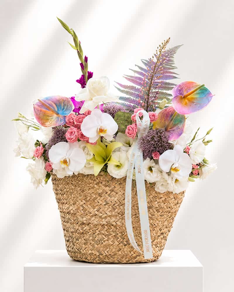 سبد گل حصیری هفت رنگ